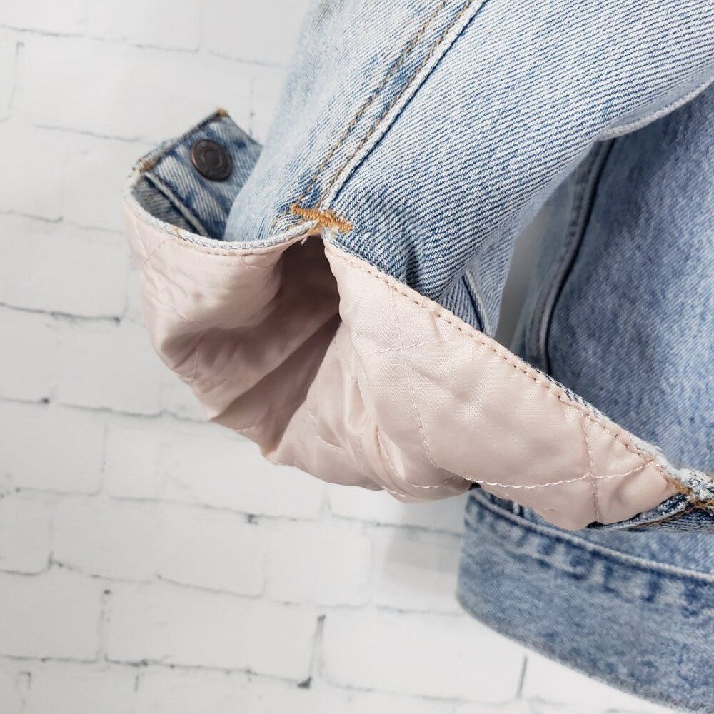 Levis Faux Fur Lined Denim Trucker Jean Jacket Size XS Oversized Anthro Blue - Picture 8 of 13